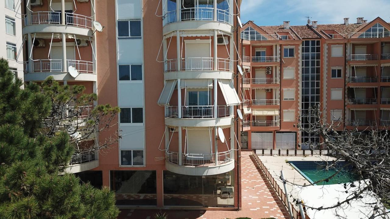 Apartment Golem  Exteriér fotografie